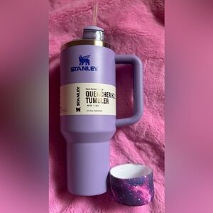 ✨READ DESCRIPTION ✨Stanley Lavender Quencher H2.0 Tumbler